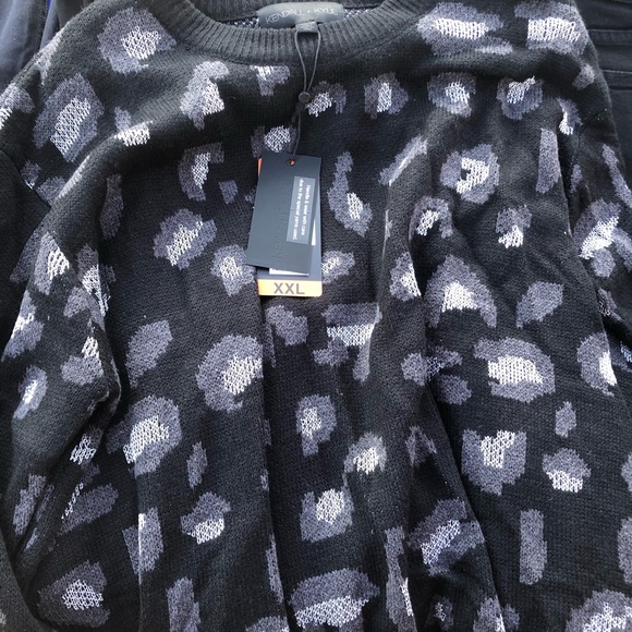 Kendall + Kylie Women's Animal Print Sweater 2X XL - Picture 3 of 6